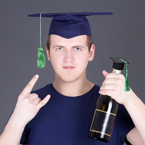 Miniatura 5 de 36 mini gorras de graduación 2024 con borlas para botellas de vino de graduación (gorra negra con borla verde)