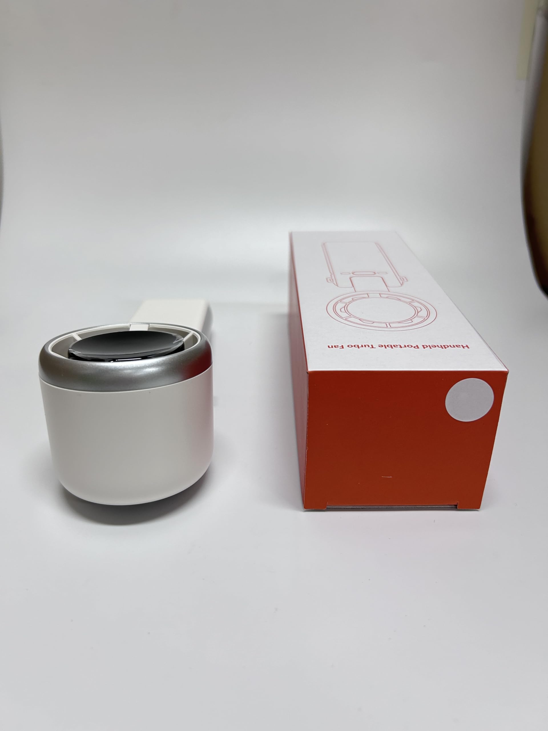 Turbo Fan portatile, batteria da 3600 mAh, con display LED, mini portatile, regolabile a 180°, 5 velocità, palmare/collo/desk 3 in 1 per interni ed esterni.