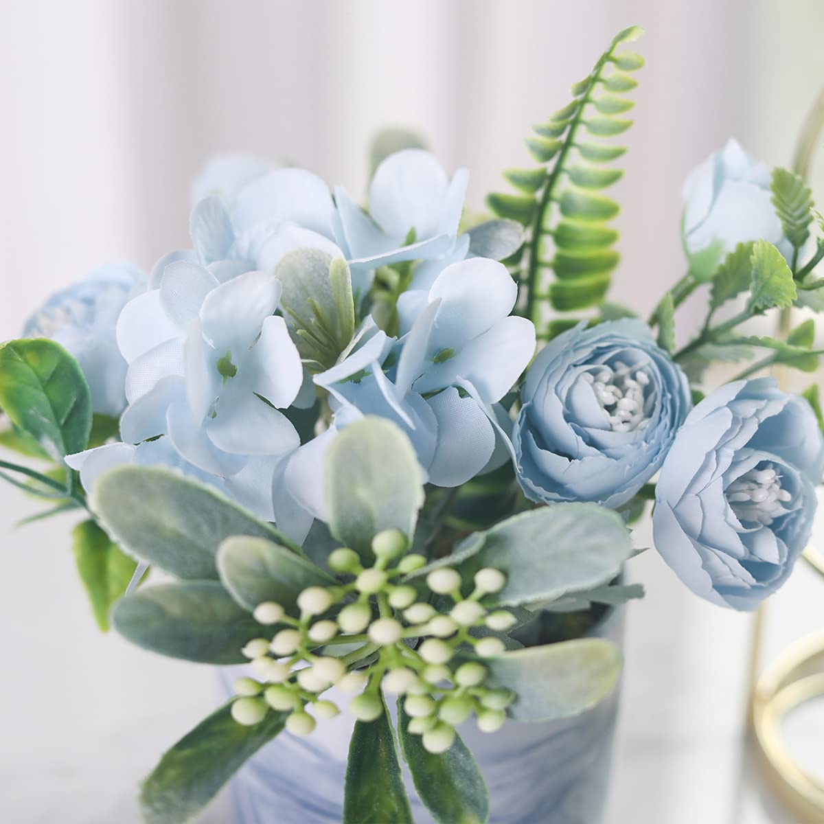 Lostwry Kunstbloemen in pot, kunstbloemen, planten ter decoratie, hortensia, zijden bloemen, boeketten met keramische vaas, kunstplant, decoratie voor thuis, feest, kantoor, bruiloft, tafeldecoratie
