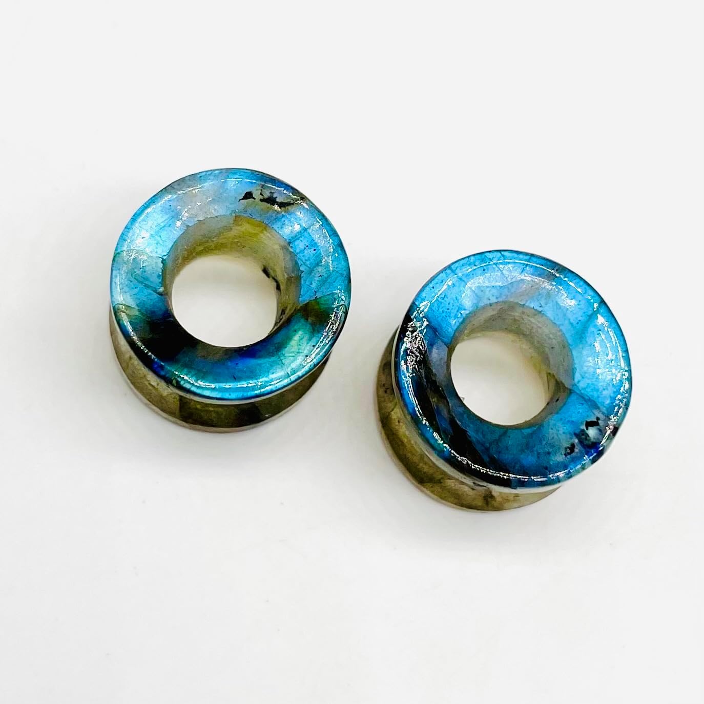 Pair of Natural Blue Flash Labradorite Crystal Handmade Ear Piercing Naga Body Jewelry Double Flare Round Shape Tunnel Plug Size 6g (4mm) to 1" (25mm) Customized Wholesale Also Available