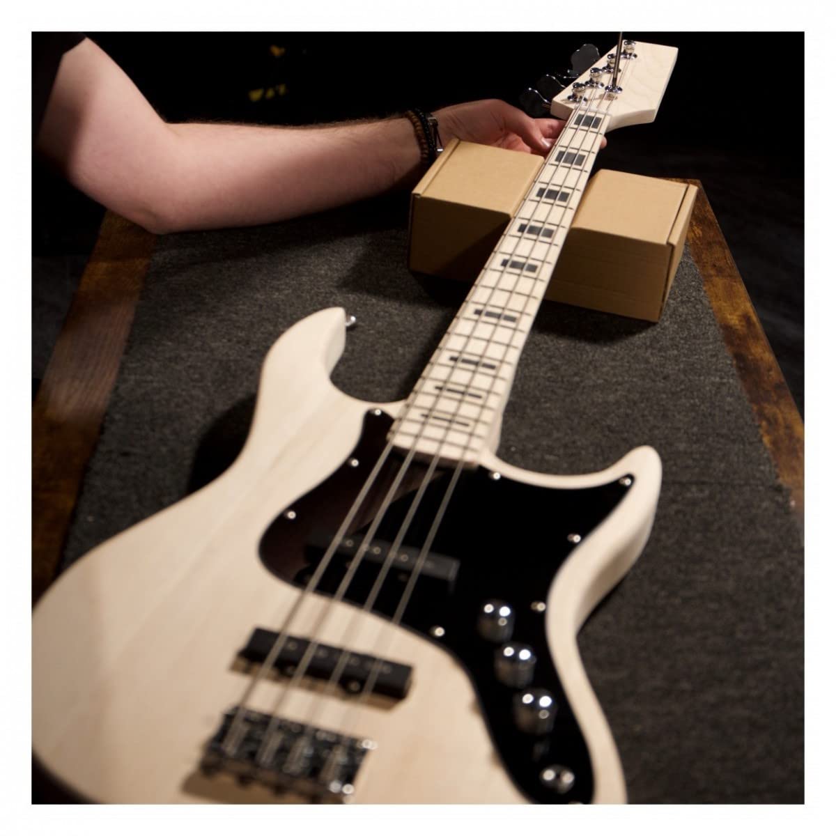 Guitarworks Kit Basso Elettrico Fai Da Te Paletta Incompiuta