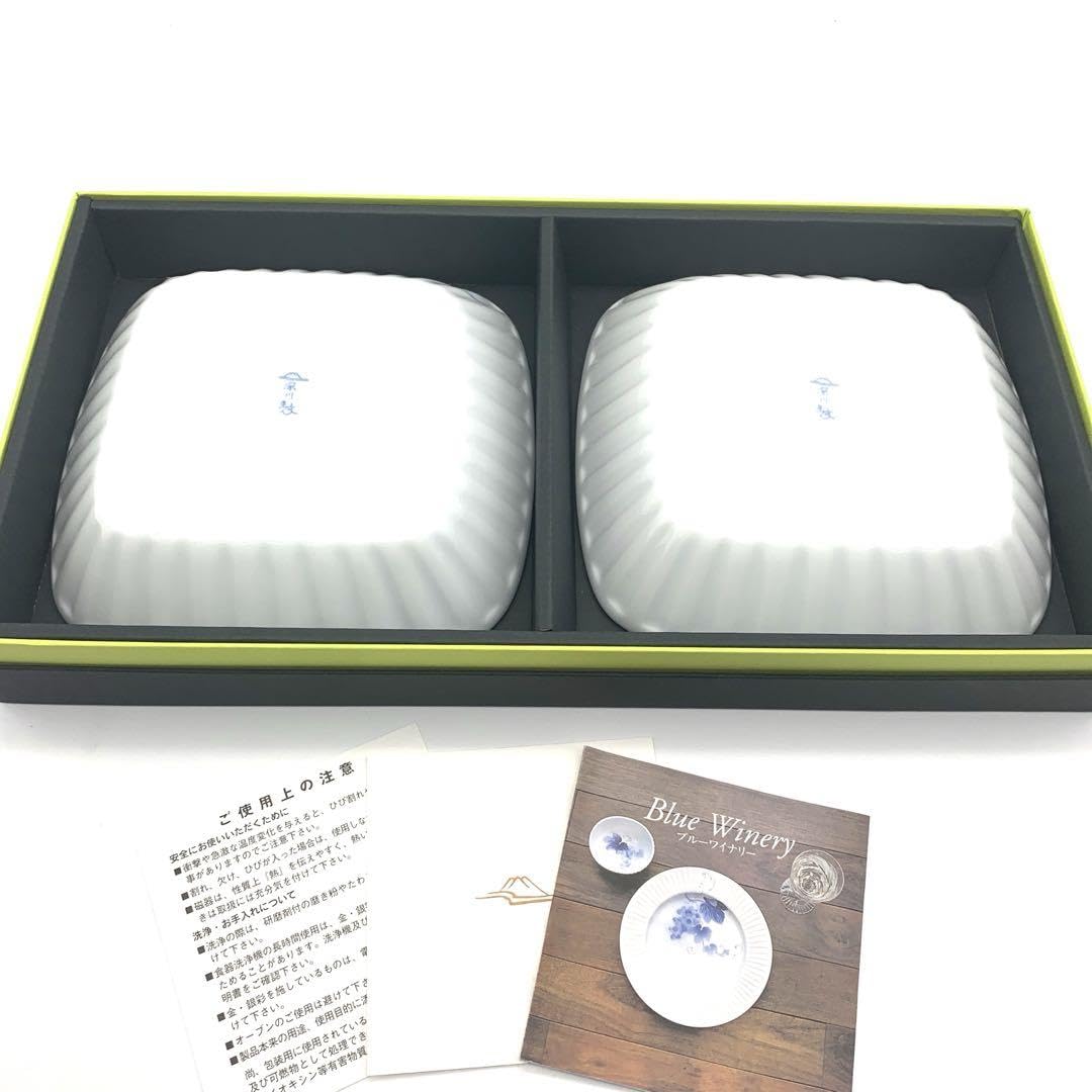 【新品未使用】深川製磁　深川ブルー　角皿　セット Amazon.co.jp: 深川製磁ブルーワイナリー セット楕円プレート 角