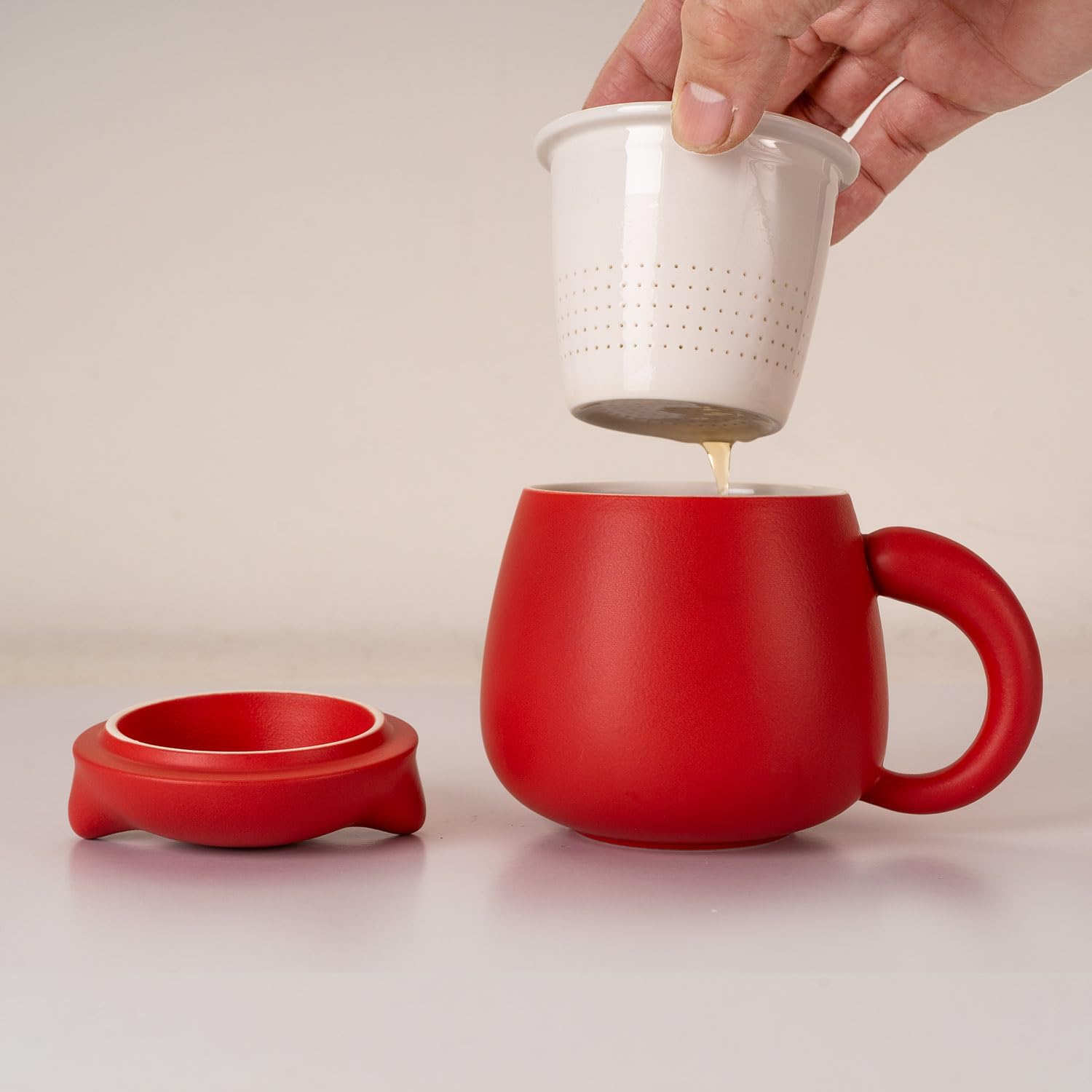 Urban Tokyo Cat Shaped Tea Cup With Lid and Porcelain Infuser For Loose Leaf Tea Bag Tea Cup 13oz Porcelain Hot Beverage Everyday Use Home Office (Red)