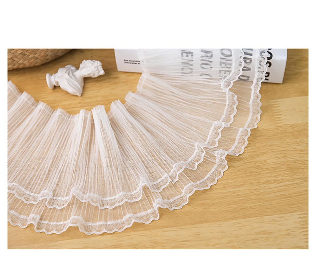 Nastro In Chiffon Plissettato Bianco Con Decorazioni Nere - Doppio Strato In Tulle E Rete, Largo 8 Cm X 2,74 M, Per Cucito E Fai Da Te