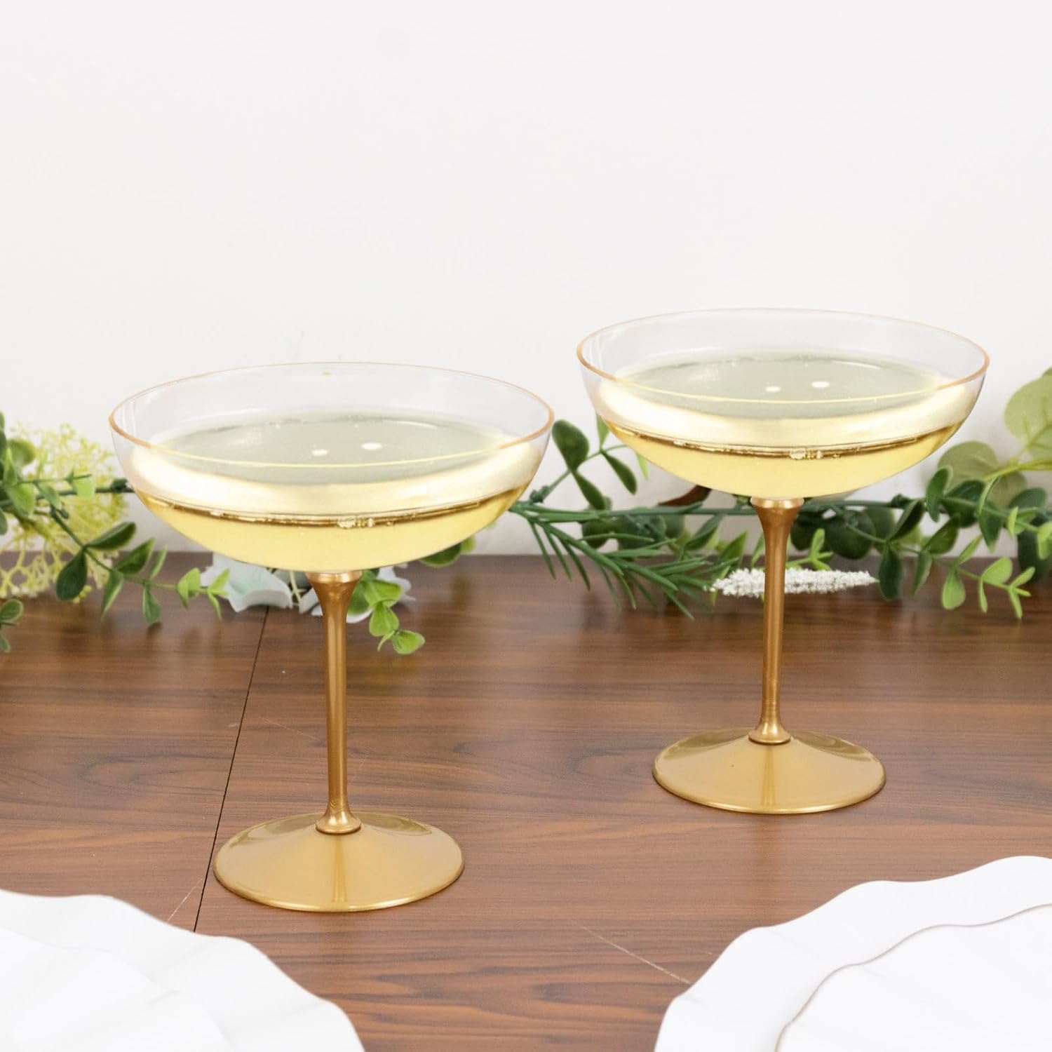 Efavormart 24-Pack 9oz Clear Plastic Coupe Cocktail Glasses with Gold Base, Elegant Disposable Champagne Cups for Weddings and Gala Events