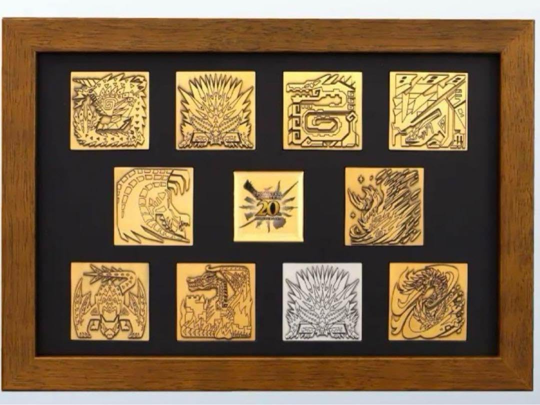 Amazon.co.jp: 「大狩猟展」額装ピンズセットモンハン20周年大狩猟展  