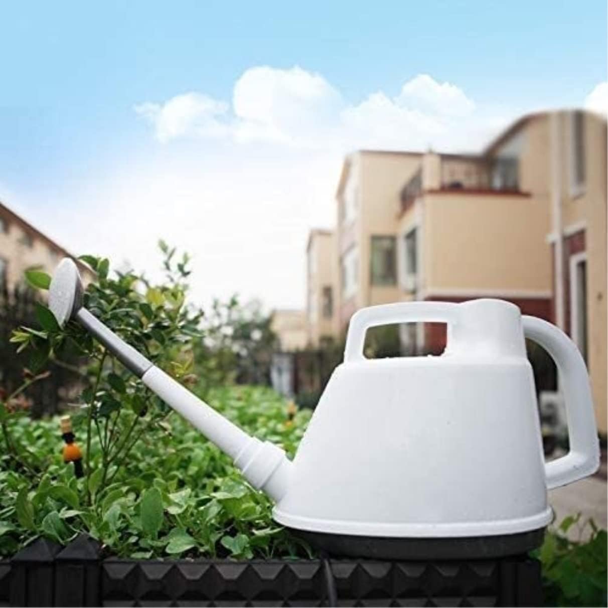 Watering Can Water Can Plastic Watering Pot with Sprinkler Head Long Spout Watering Can for House Plant Flower Watering Can Indoor Plants