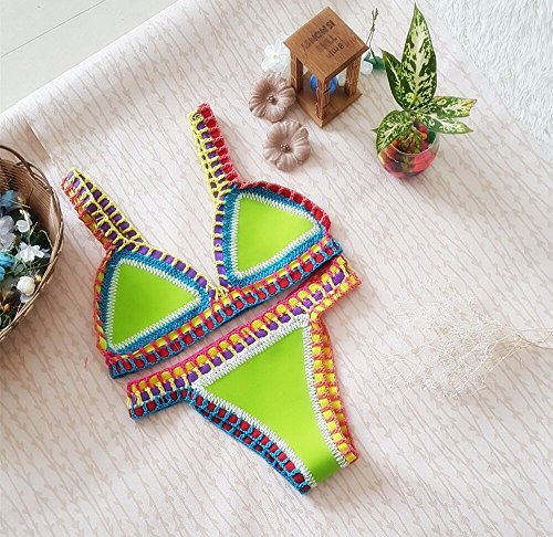 Bikini tricoté à la main ZUBJN L | L'élégance artisanale pour la plage