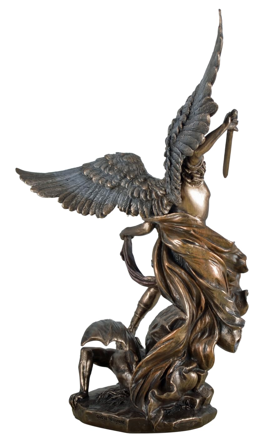 Veronese figurka Archanioła Michała walczy ze złem figurka brązowana rzeźba