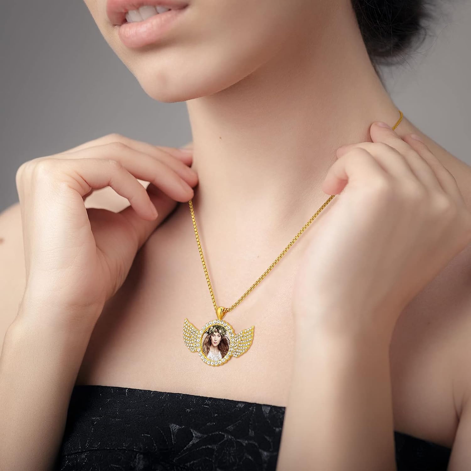 Hicarer 9 Pieces Sublimation Blank Necklace with Chain Set Blank Necklace Rhinestone Wing Shape Bezel Pendant Tray, 25 mm Sublimation Sheet, Double Sided Tape for DIY (Round Shape Style) - Image 5