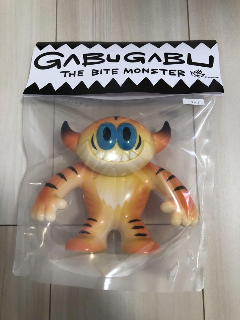 Amazon.co.jp: KAMAKIRI カマキリ GABUGABU tiger 阪神限定 : スポーツ