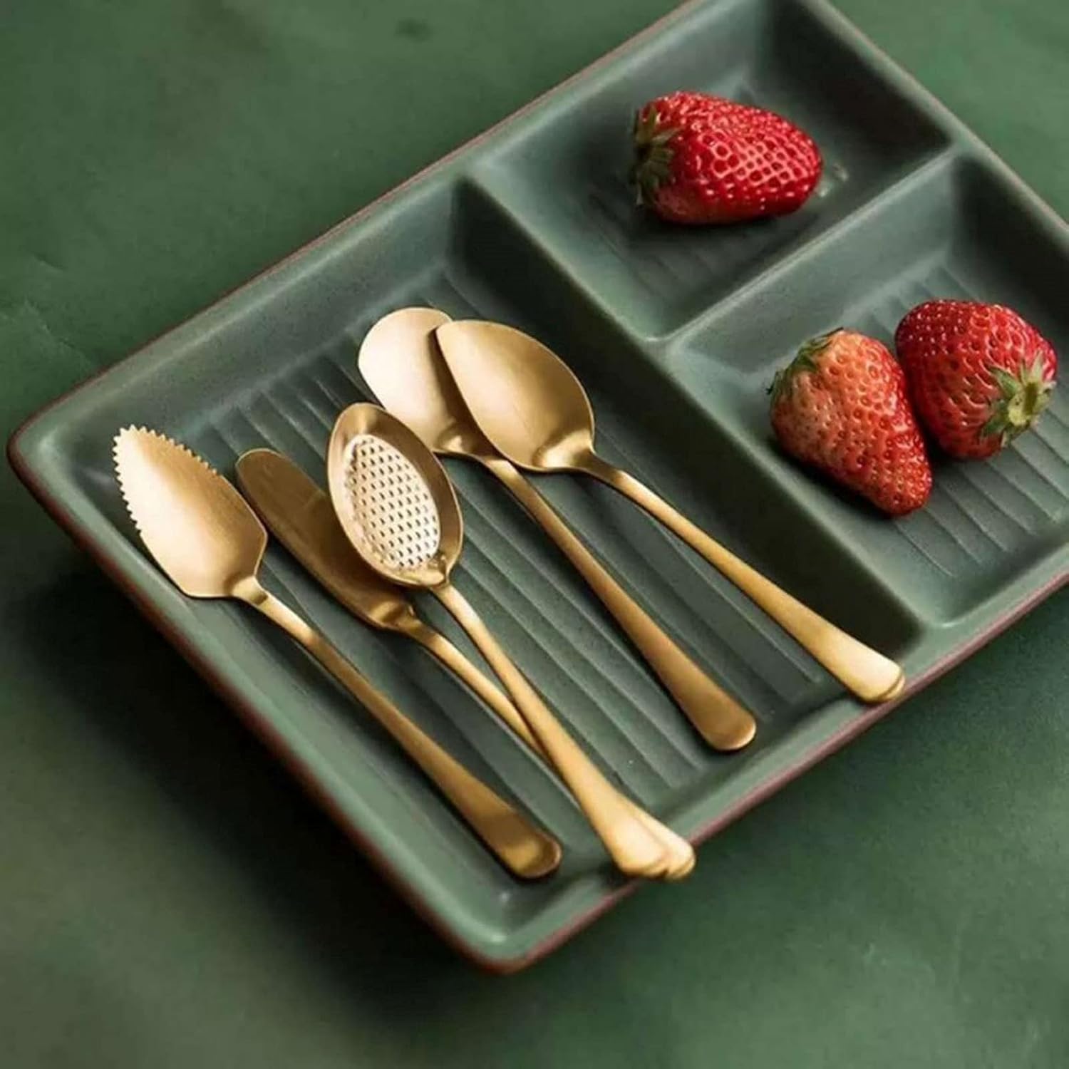 Spoons Spoon 6 Type Stainless Steel Ice Cream Coffee Stirring Spoon Teaspoon Dessert Cake Honey Spoon Teaspoon Kitchen Accessories Spoon (Color : 2pcs)
