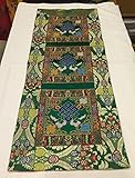 Größe: ca. 36 x 86 cm. Tibetischer grüner Knoten-Tischläufer aus Seidenbrokat/Schreiner-Abdeckung/Altardecke/Tischdecke