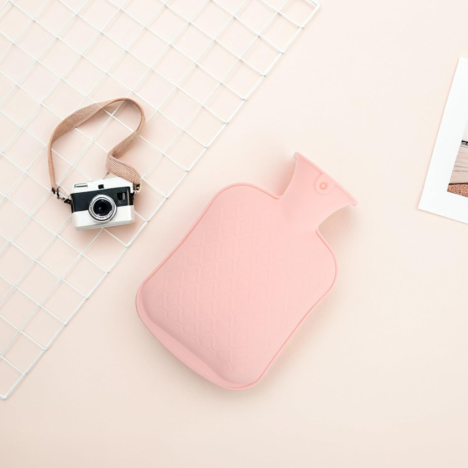 Rubber Hot Water Bottle 800ml, Hot Water Bag for Relief, Cold Therapy Pack, Heat Pad for Neck and Shoulders, Suitable for Women Men