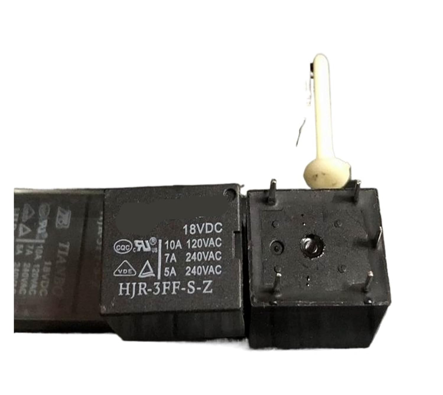 HJR-3FF-S-Z 48VDCリレー5ピン1個。