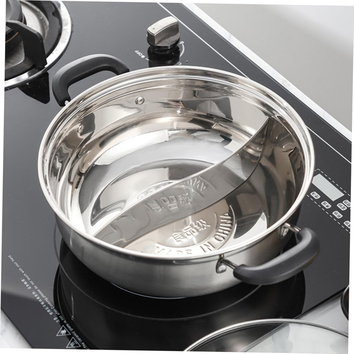 Amosfun 1Pc Dual Flavor Hot Pot with Handles Induction Compatible Cooking Pot for Home Kitchen Suitable for Gas and Electric Stoves