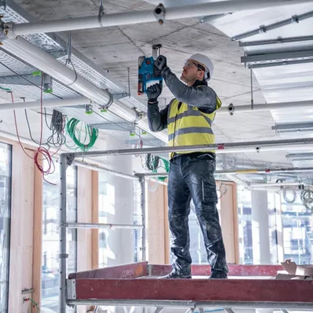 Bosch Professional GBH 18V-22 Akku Bohrhammer SDS plus KickBack Control Vibration Control GDE 18V-12 L-BOXX 18V System
