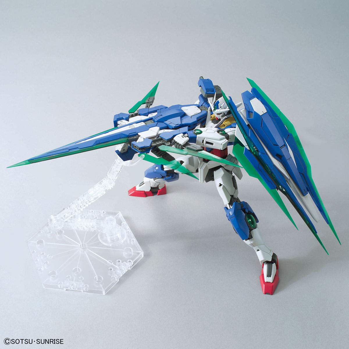 Amazon | MG 機動戦士ガンダムダブルオー ダブルオークアンタフル