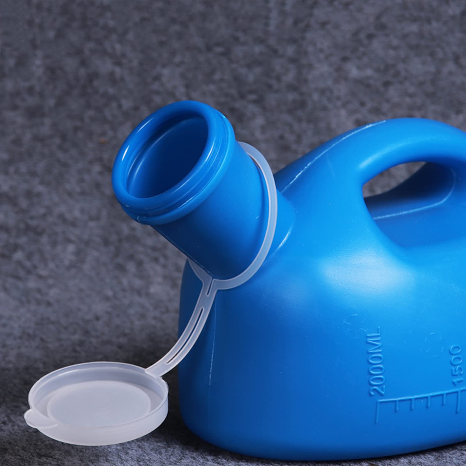 YNGJUENCP Urinals for Men 2000 Ml Portable Male Urinal Urine Collection Container for Adults/Large Plastic Pee Holder for Elderly Travel Driving Camping (Blue)