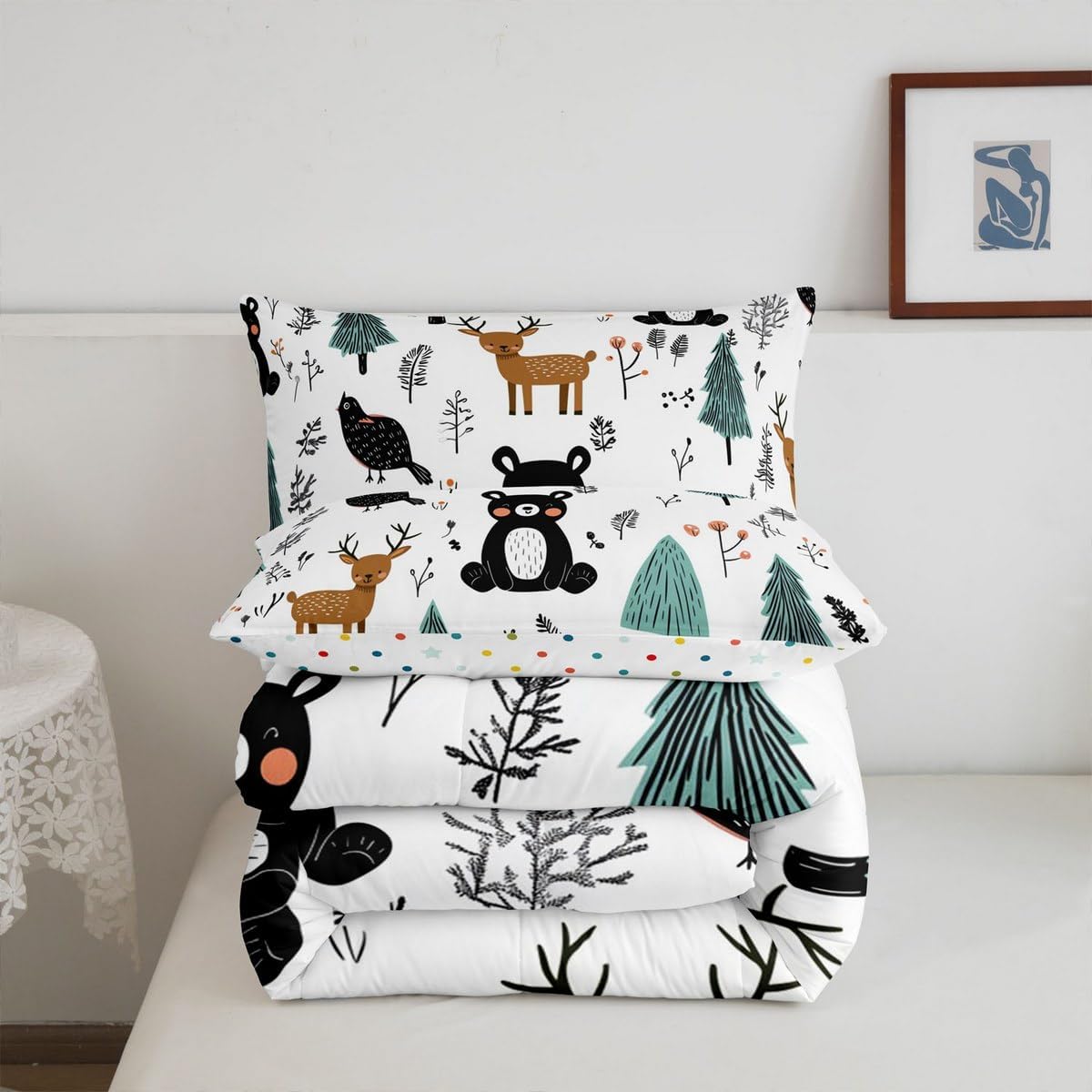 Erosebridal Kids Cartoon Animal Queen Comforter Set,Forest Animals Bedding Sets for Girls Boys,Cute Bear Deer Print Quilt Bed Set,Farmhouse Woodland Bedroom Decor,2 Pillowcases Breathable