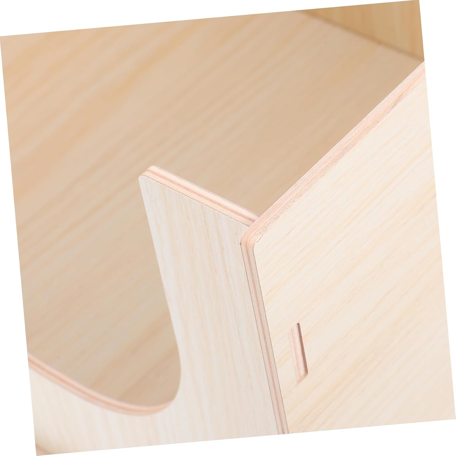 BESTonZON Wooden Pet House Guinea Pig Shelter Hamster Nest Decorative Hideout Small Animal Habitat Easy Maintenance for Chinchilla Rabbits
