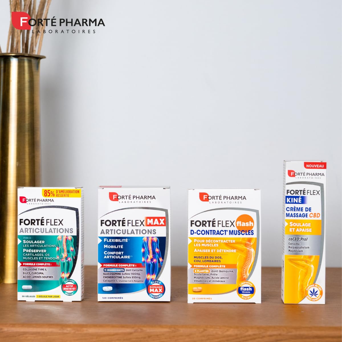 Forté Pharma - FortéFlex Articulations - Complement Alimentaire Articulations - Collagene marin, Curcuma, Vitamine C, Zinc - Santé des os, tendons, ligaments - Format 3 mois, 90 gélules, 1/jour
