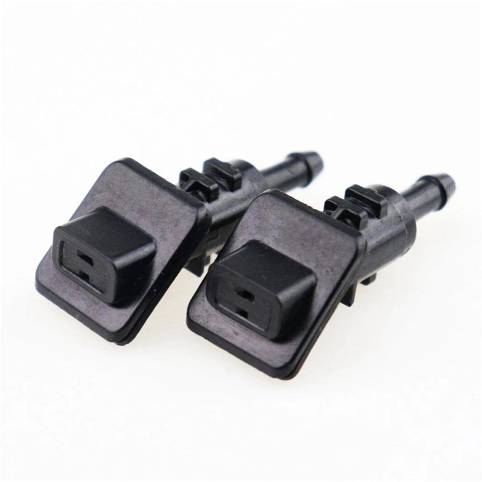 Buse lave-glace Kia Ceed 2006-2012 pour rouler sereinement sous la pluie et la boue