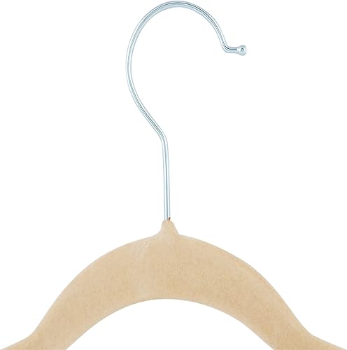 Miniatura 8 de Simplify Paquete de 6 perchas de terciopelo para niños, duraderas, ligeras, antideslizantes, para guardería, camisa, pantalones, camiseta sin