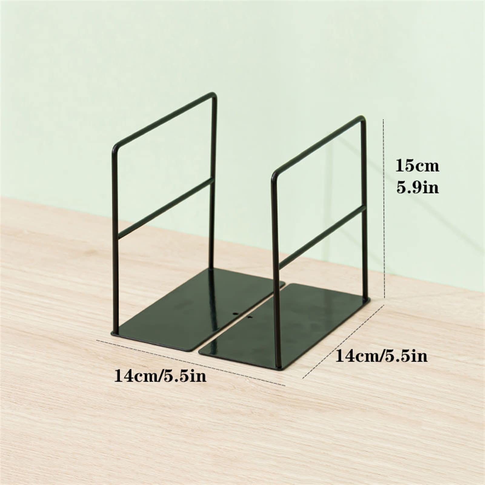 Portariviste da scrivania A4 Multilayer File Rack in ferro Rivista Book Cancelleria Informazioni Cancelleria Stoccaggio Scaffale Cornice Metallo Parete Mount Organizer, Nero / Argento Porta raccoglito