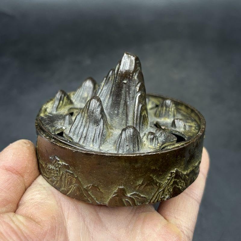 瑞獣香炉 銅器 文房具 茶道具 重厚 極細工 工芸品 美術品 茶寵の置物 仏事 瑞獣香炉 銅器 文房具 茶道具 重厚 極細工 工芸品 美術品 茶寵の