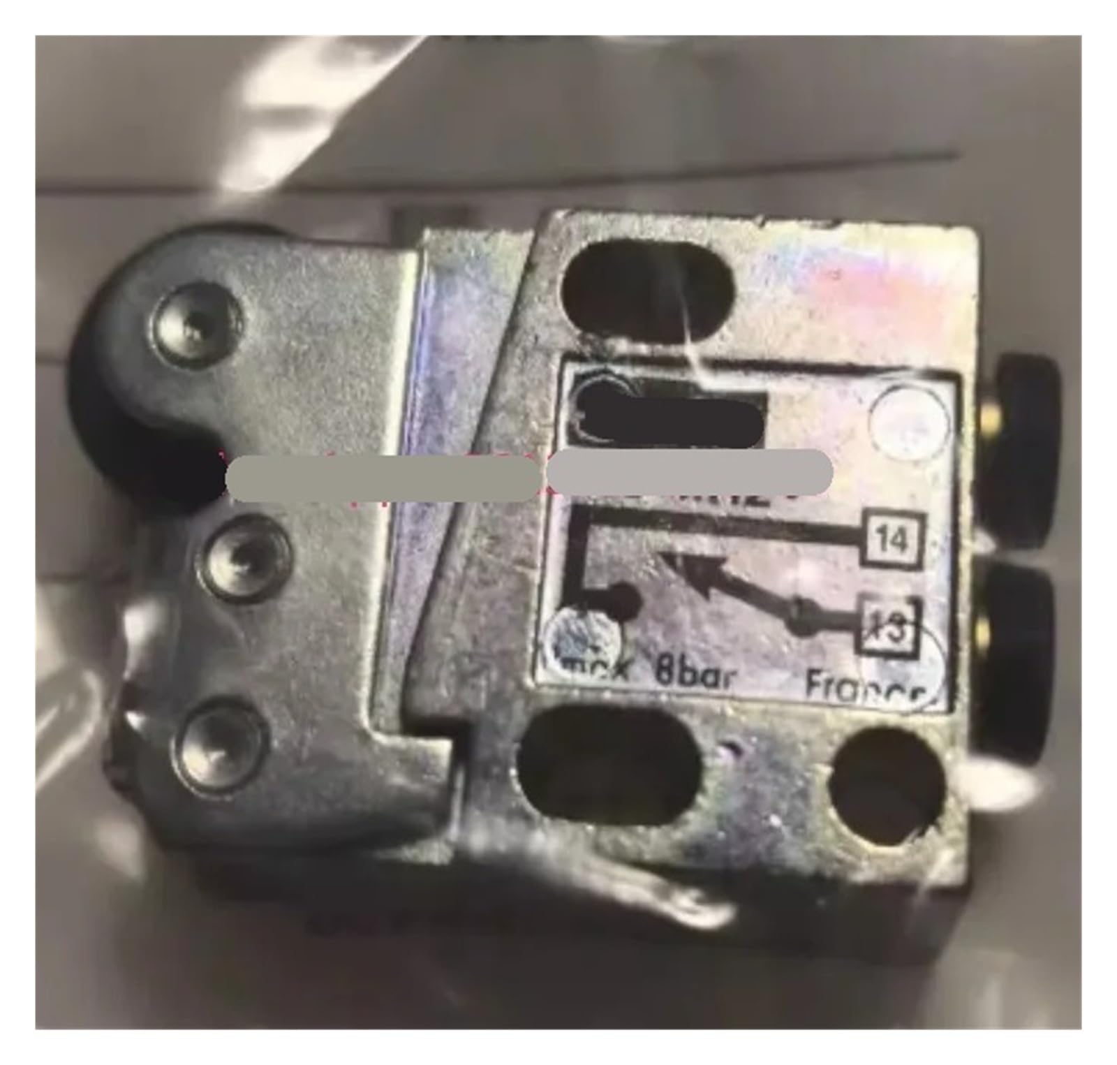 Clbswyejk One Color Pneumatic Valve Pxc-M121 12000458 Pxc-M12