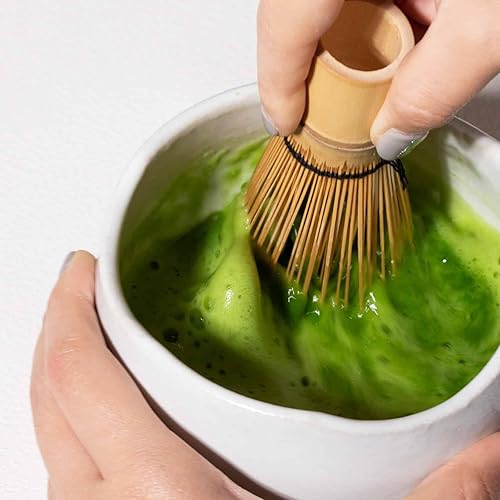 Miniatura 5 de ARTDOU Golden Bamboo Matcha - Batidor japonés Chasen  Agitador tradicional de té verde en polvo para preparar, Matcha Latte, Matcha helado 100