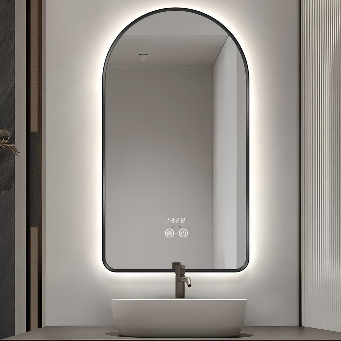 Ovaler LED-Badezimmerspiegel – Wandmontage, gewölbtes Design, intelligente Demister-Funktion, 3 Farb-Beleuchtung, bruchsicher, klein, schwarz, moderne Badezimmer-Dekoration