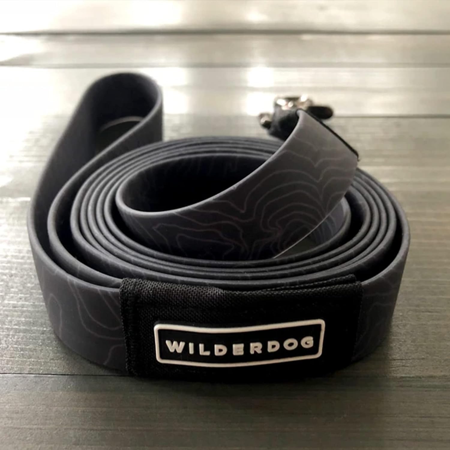 Amazon | Wilderdog 防水犬用リード - 水や汚れをはじく - ブラック