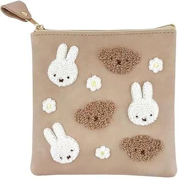 新品fafa フィフィレースのクラッチポーチ収納刺繍小物入りクリア 新品fafa フィフィレースのクラッチポーチ収納刺繍小物入りクリア