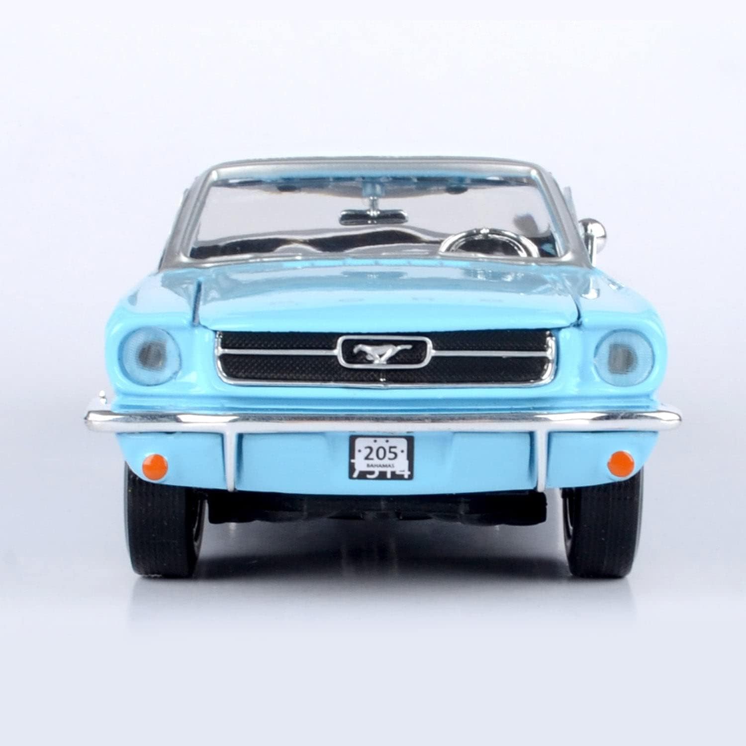 James Bond 1964 1/2 Ford Mustang 1/24 DIECAST Model CAR THUNDERBALL Edition by MOTORMAX 79855