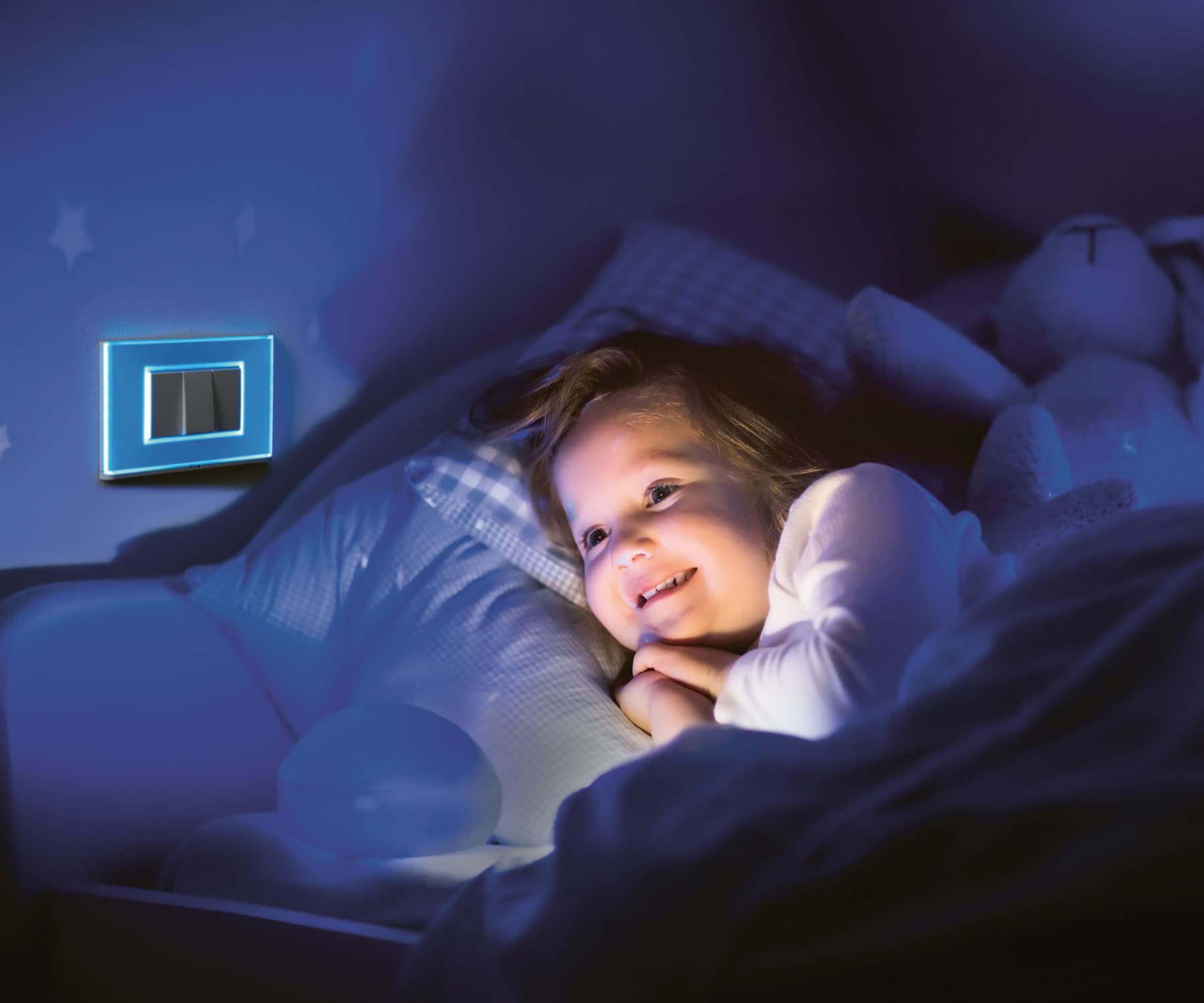 Beghelli - Placca Interruttore - Placca Lite 3FR Con Sistema Di Illuminazione, Con Batteria Di Emergenza, Colore: Bianco