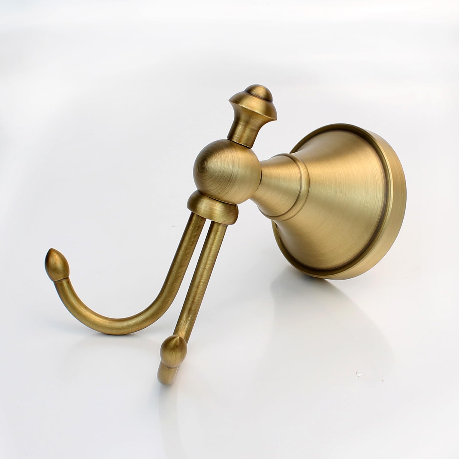QULYEA Antique Brass Towel Hook,Vintage Brass Wall Hooks Wall Mounted,Robe Hooks for Bathrooms Accessories