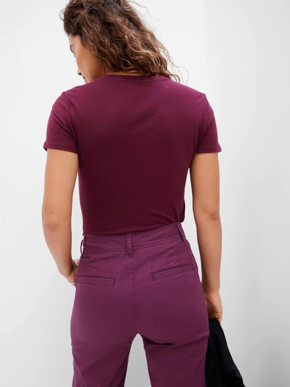 Gap Womens Classic Logo Tee T-Shirt - Image 2