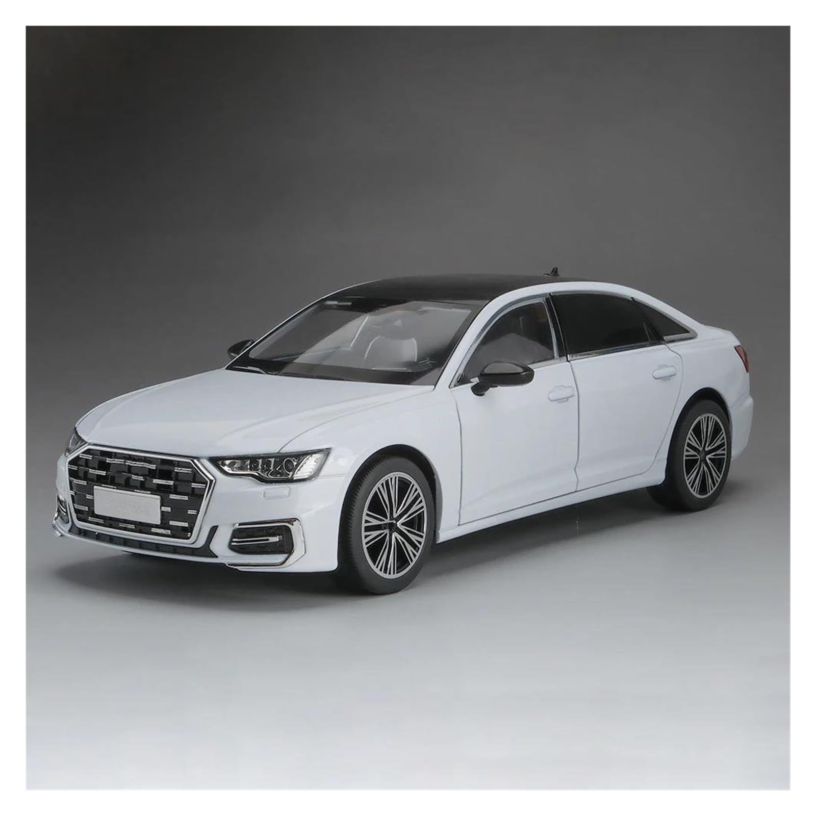 UIFCOG Die Cast Collectible Car Model 1:18 For Audi A6L Car Model Alloy Diecasts Vehicles(White)
