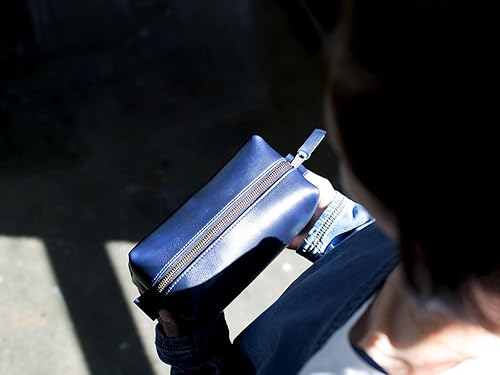 Miniatura 10 de Kit Dopp de piel auténtica, bolsa de aseo portátil para hombre para artículos de afeitado y aseo, organizador de cosméticos de viaje, regalo para