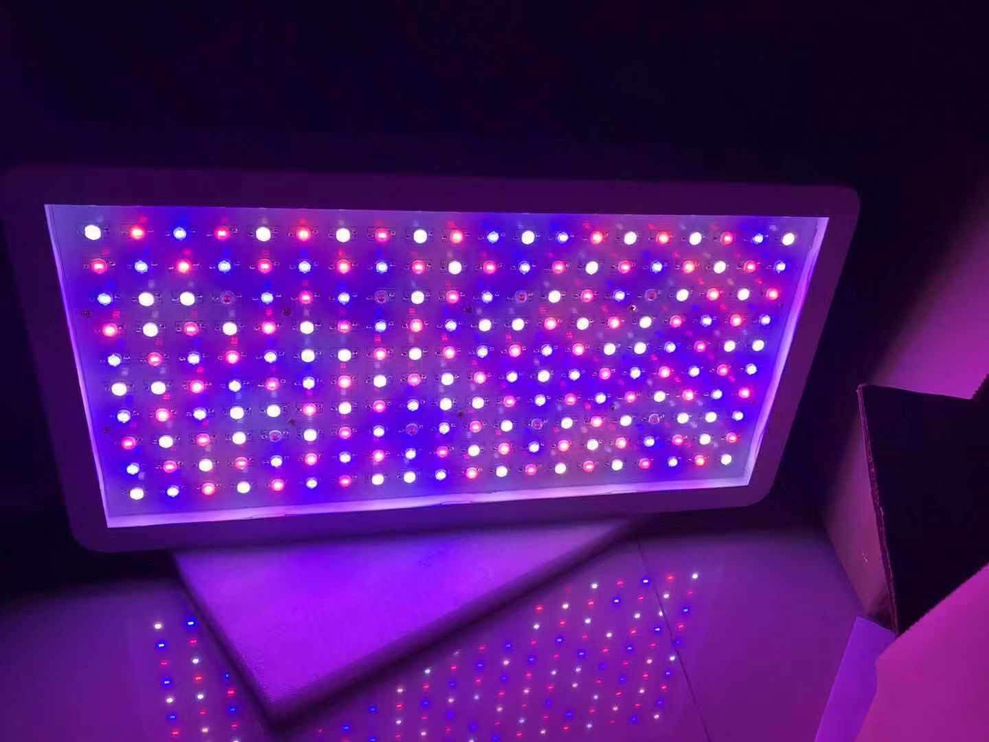 BLOOMSPECT Dimmable Series 2000W LED Grow Light, Full