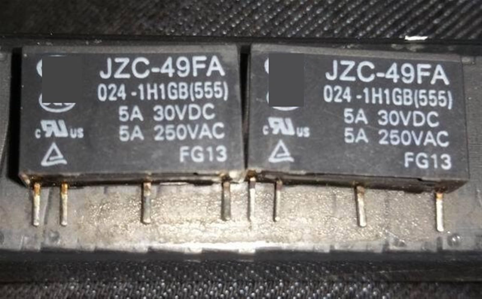 Relé JZC-49FA con contactos de alta resistencia 5A de 4 pines para circuitos PCN-12V 2