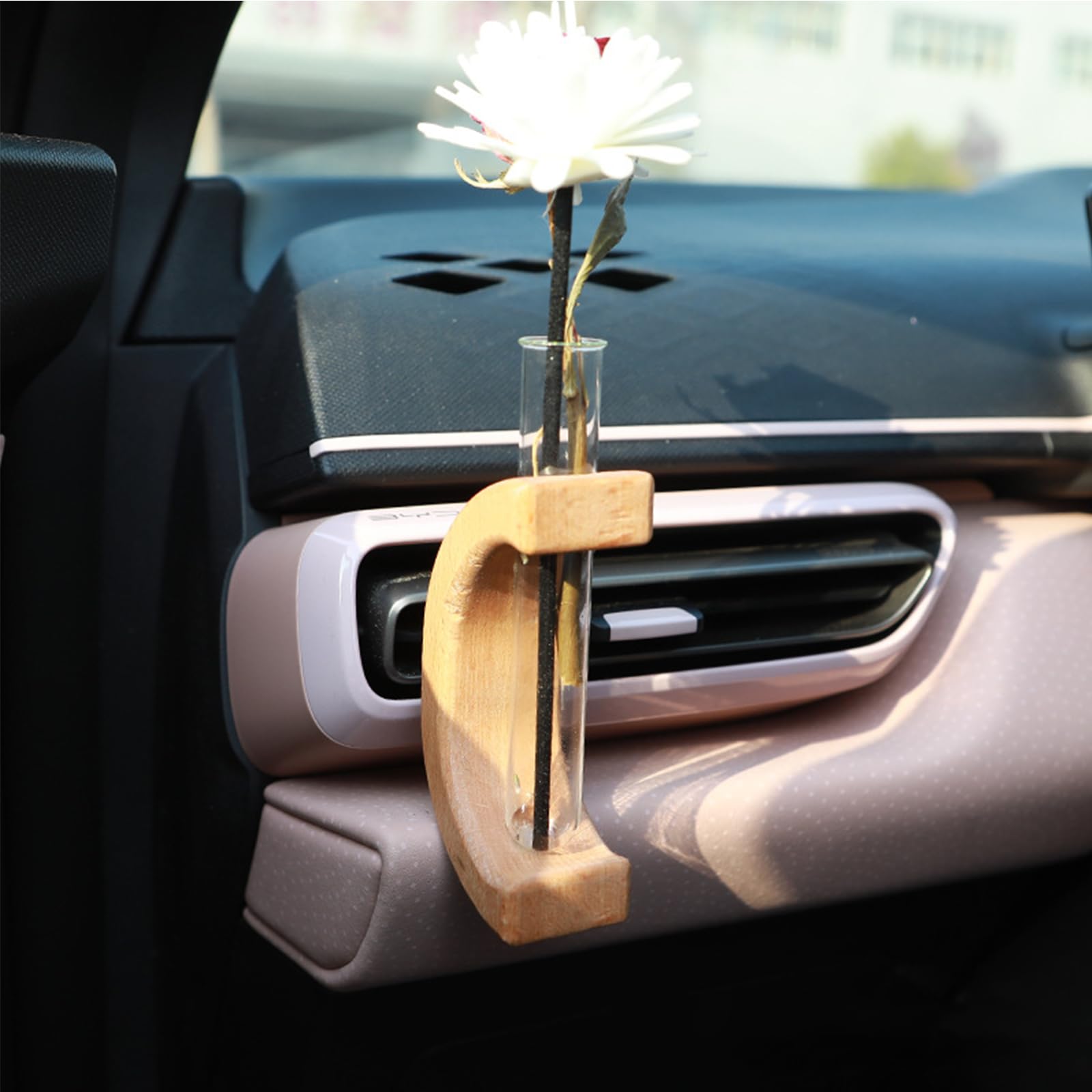 Amazon.com: SHEKAKO Car Vase Vent Clip, Auto Flower Vases