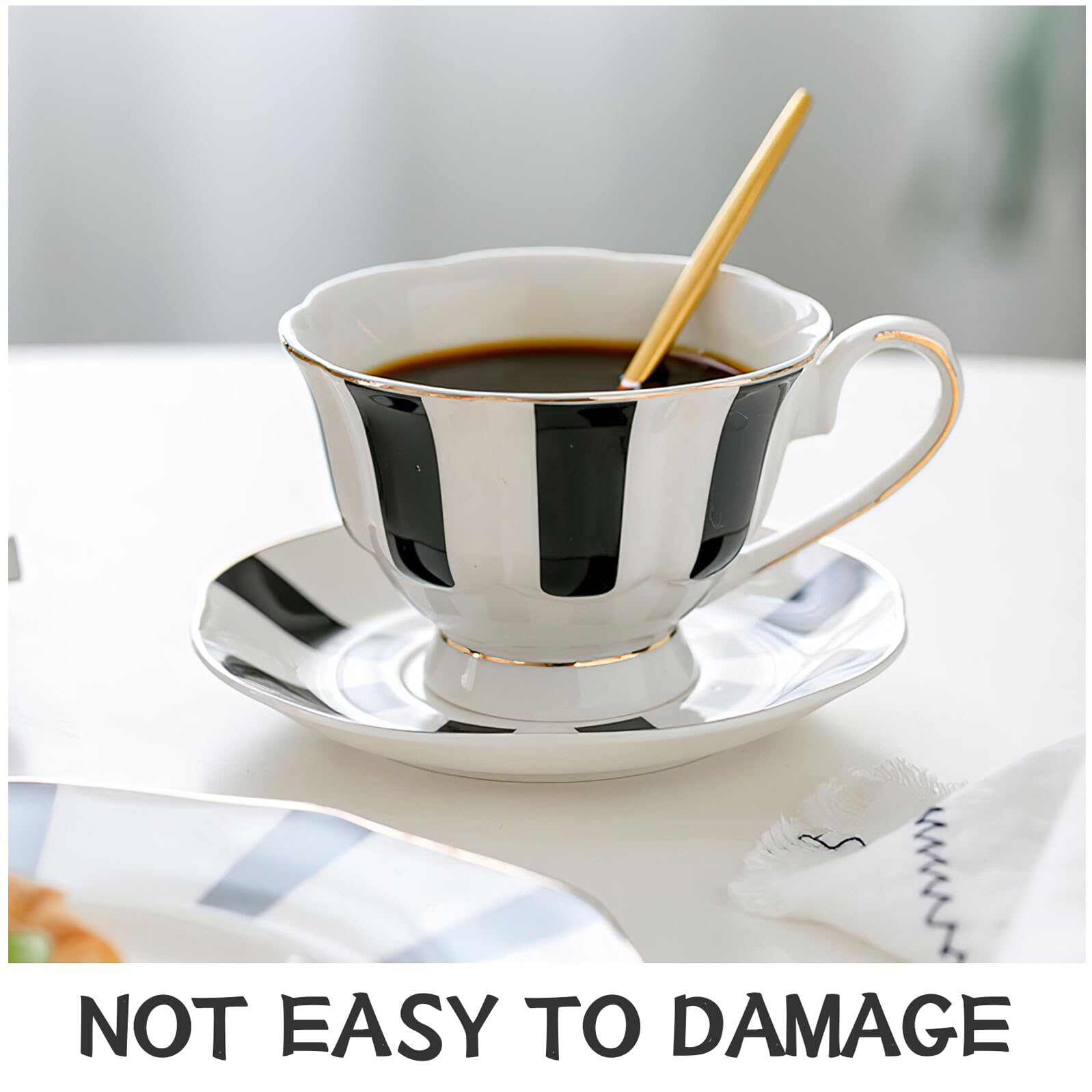 Hemoton Kaffeetasse und Untertasse Set Royal Style Elegant Feine Porzellan Tasse Espressotasse für Spezialität Kaffee Getränke Latte Cafe Mokka Tee Schwarz