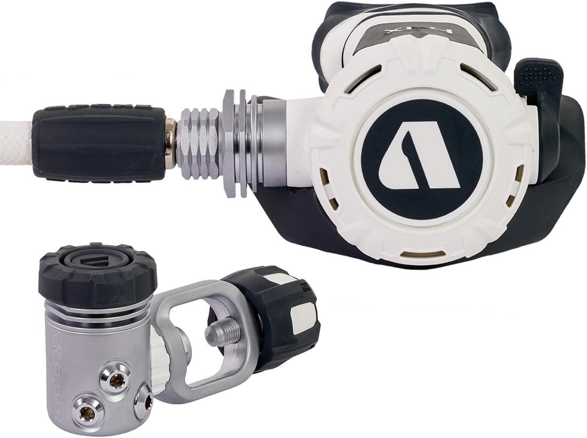 Apeks XL4+ Regulator Yoke Black/White