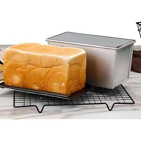 10x3.93 x 4.4in Pullmans Non-Stick Bread Loaf Pan with Lid