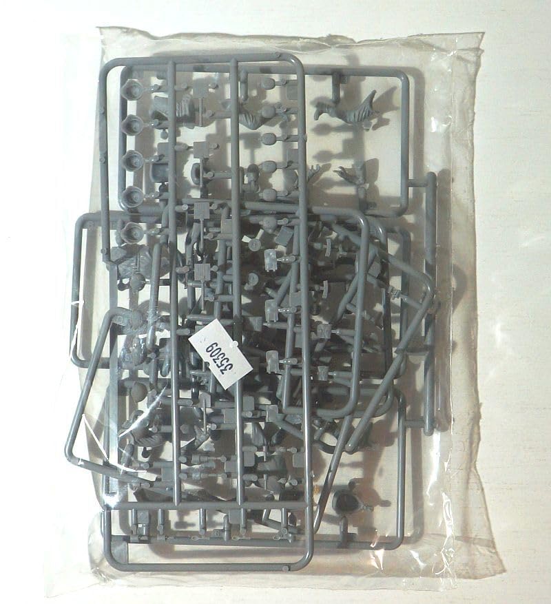 Amazon.co.jp: ミニアート 1/35 35309 ソビエト歩兵 戦車乗員セット1