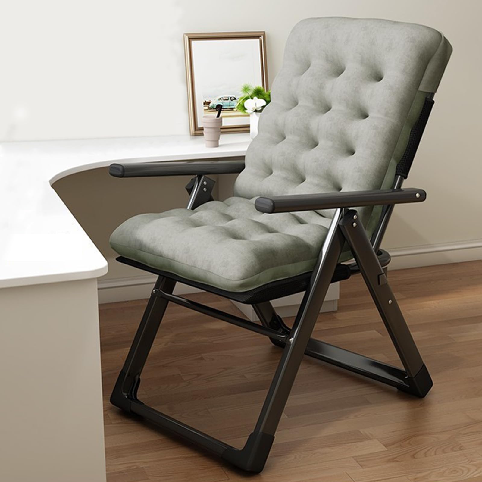 Chaise longue de camping pliable pour vos siestes au bureau et sorties plage