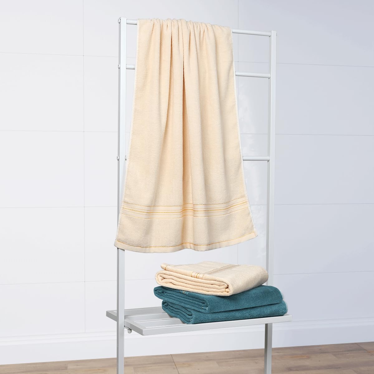 Set di 4 asciugamani da bagno di alta qualità, 100% cotone, leggeri e morbidi, 68 x 137 cm (multicolore-4)
